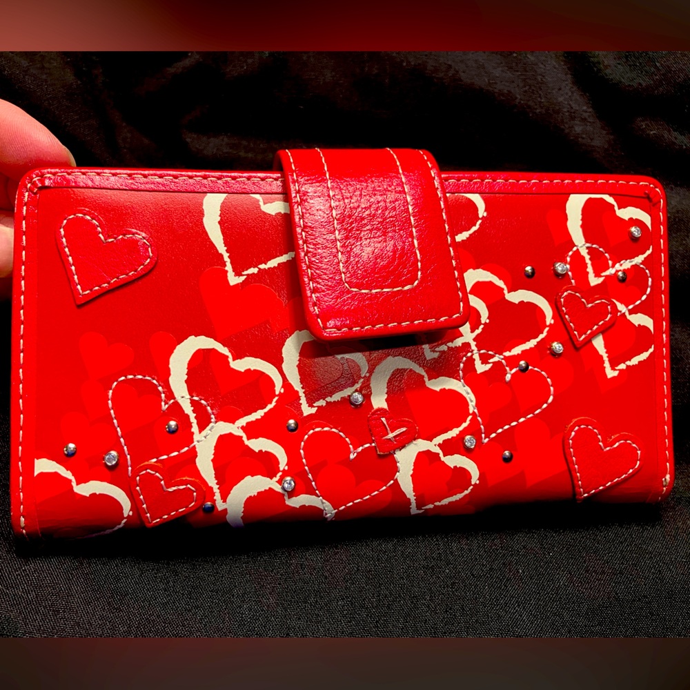 Fossil Heart Wallet and Checkbook Cover